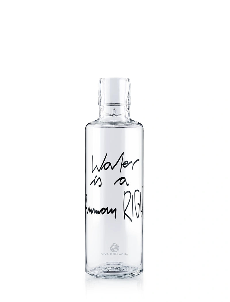 Trinkflasche aus Glas mit Motiv water is a human right von viva con agua